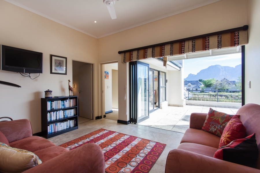 To Let 5 Bedroom Property for Rent in Pearl Valley at Val de Vie Western Cape